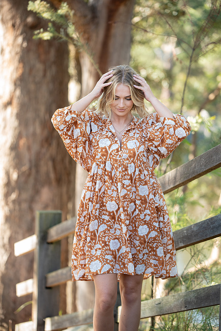 Fleur Dress is your perfect Autumn go to dress. Offering soft, floaty fabric and beautiful billowy sleeves the Fleur Dress portrays simple beauty. Midi Bohemian style dress.